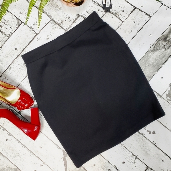 Nicole Miller Black Pull On Pencil Skirt M - Picture 2 of 9